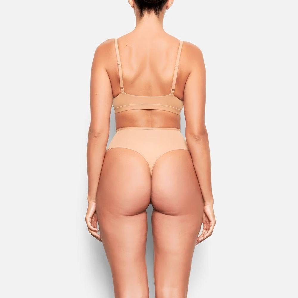 SKIMS High-Waisted Thong in Ochre Medium - Picture 4 of 6